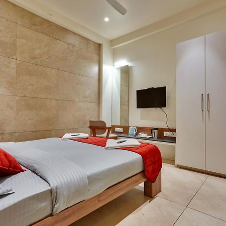 Hotel Swamini Kolhapur Bagian luar foto
