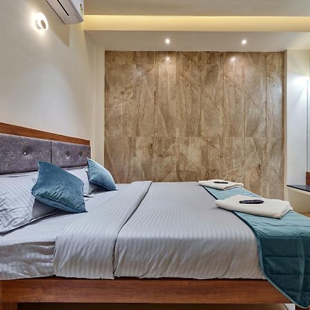 Hotel Swamini Kolhapur Bagian luar foto