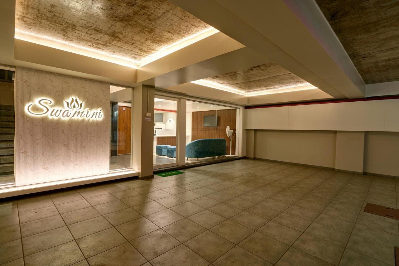 Hotel Swamini Kolhapur Bagian luar foto