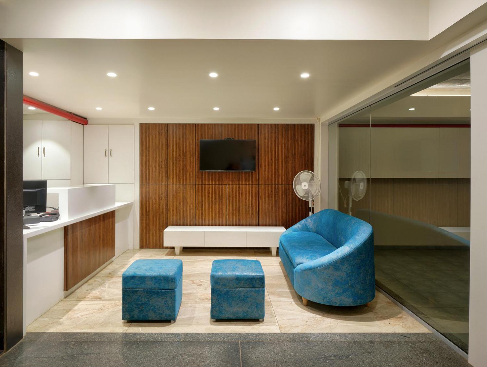 Hotel Swamini Kolhapur Bagian luar foto